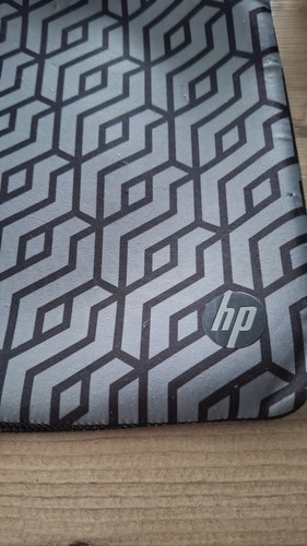 Sleeved laptop case or - sleeved,